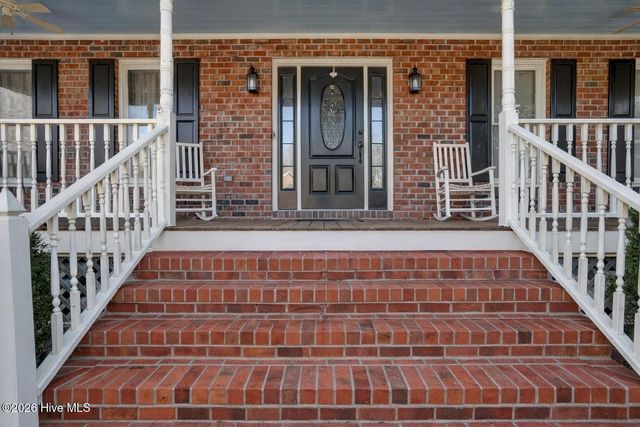 613 Chimney Hill Way, Rocky Mount, NC 27804