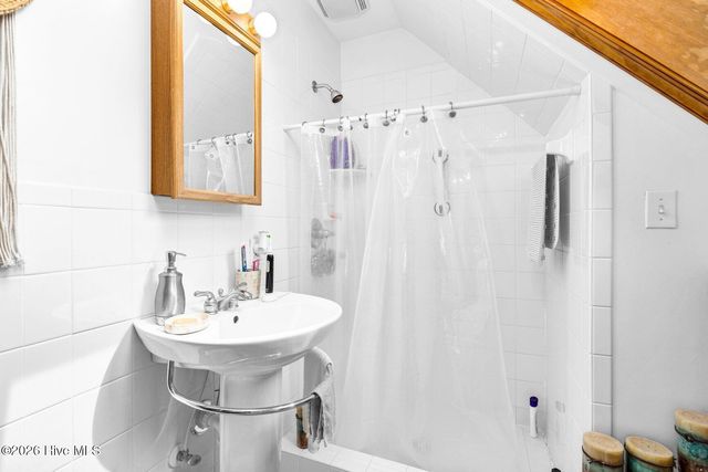 613 Chimney Hill Way, Rocky Mount, NC 27804