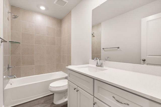 935 Road 5203, Cleveland, TX 77327