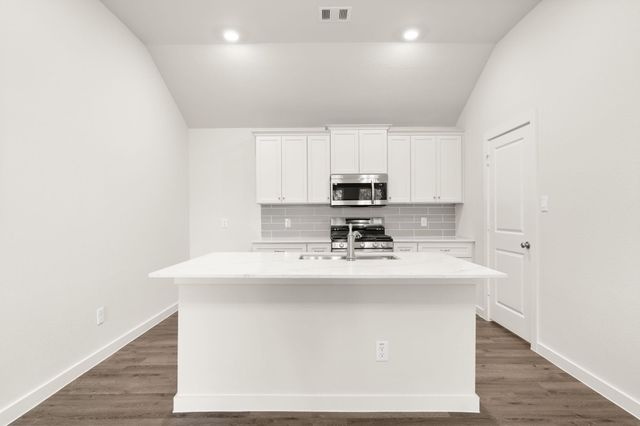 935 Road 5203, Cleveland, TX 77327