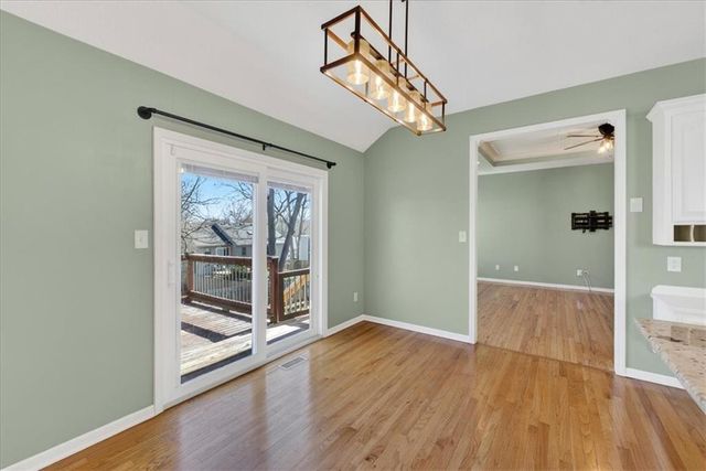 1541 NE Neawanna Drive, Lee's Summit, MO 64086