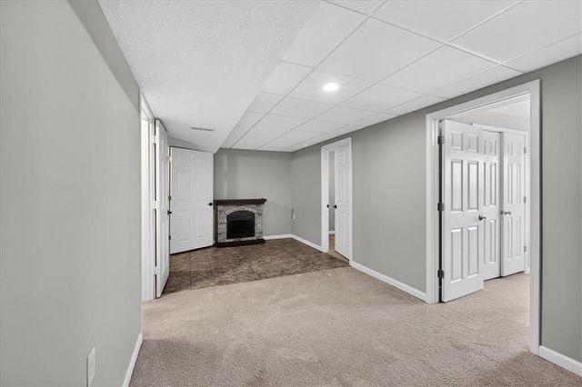 1541 NE Neawanna Drive, Lee's Summit, MO 64086