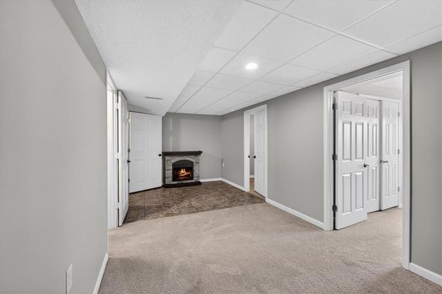 1541 NE Neawanna Drive, Lee's Summit, MO 64086