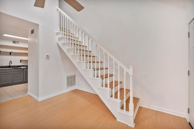 421 Cambridge Cir Apt F5, Murrells Inlet, SC 29576