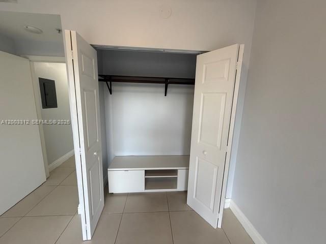 185 SE 14th Ter 808, Miami, FL 33131