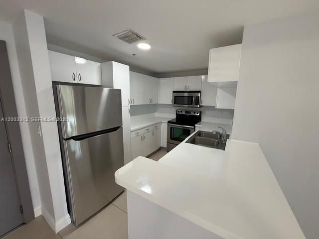 185 SE 14th Ter 808, Miami, FL 33131
