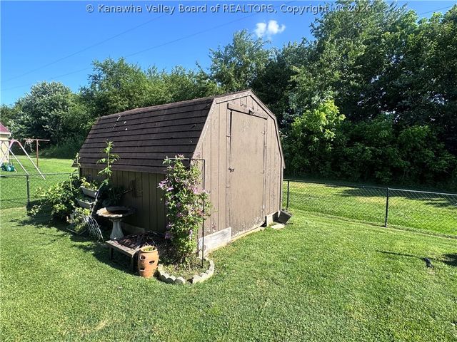 53 Heather Way, Millwood, WV 25262