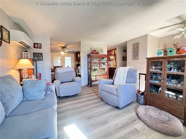 53 Heather Way, Millwood, WV 25262