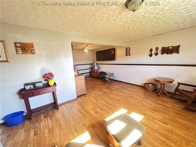 53 Heather Way, Millwood, WV 25262