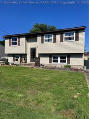 53 Heather Way, Millwood, WV 25262