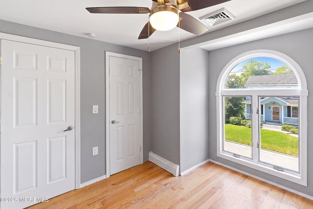 45 Compton Street, Belford, NJ 07718