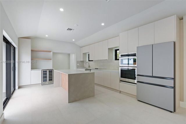 2286 SW 21st Avenue, Miami, FL 33145