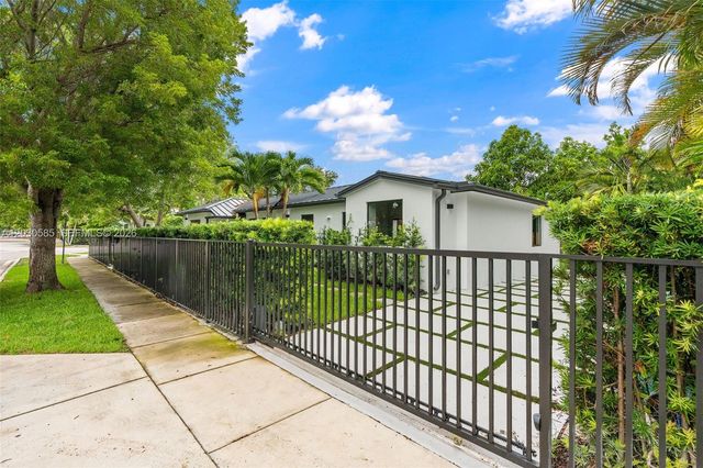 2286 SW 21st Avenue, Miami, FL 33145