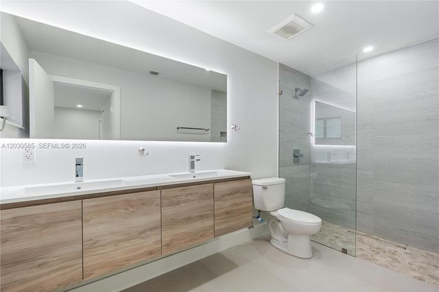 2286 SW 21st Avenue, Miami, FL 33145