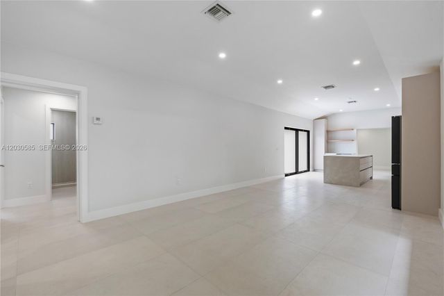 2286 SW 21st Avenue, Miami, FL 33145