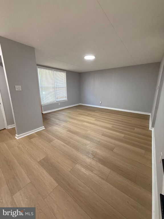 430 E MECHANIC ST, PHILADELPHIA, PA 19144 — photo 2