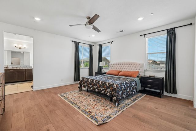 9457 Quintero Ave, Elk Grove, CA 95624