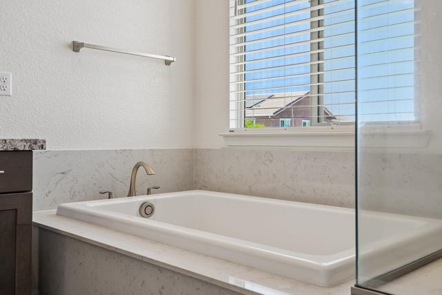 9457 Quintero Ave, Elk Grove, CA 95624