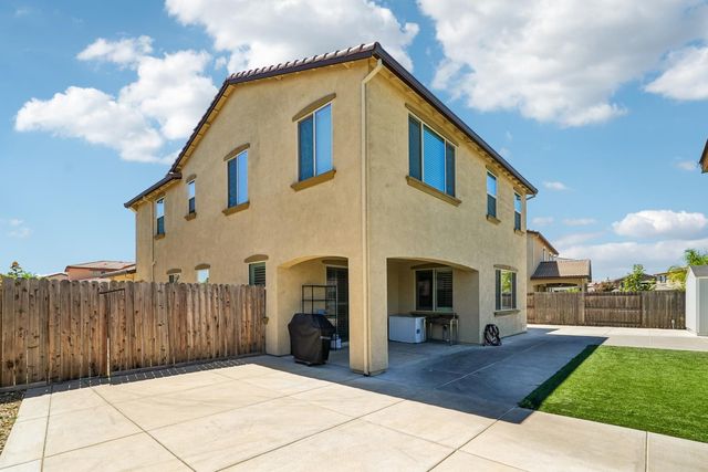 9457 Quintero Ave, Elk Grove, CA 95624