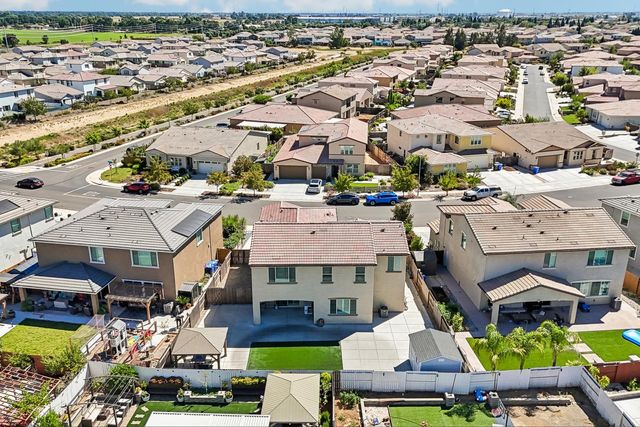 9457 Quintero Ave, Elk Grove, CA 95624