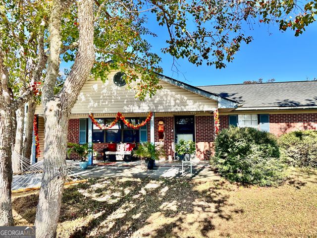 131 Fawn Lane, Blackshear, GA 31516