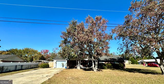 131 Fawn Lane, Blackshear, GA 31516