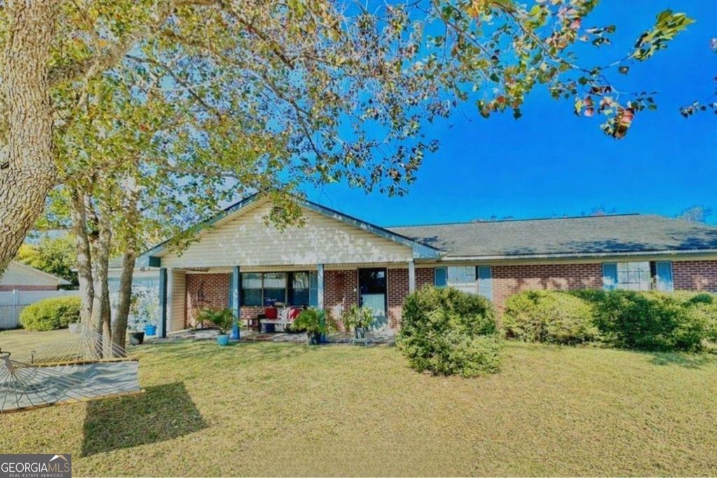 131 Fawn Lane, Blackshear, GA 31516