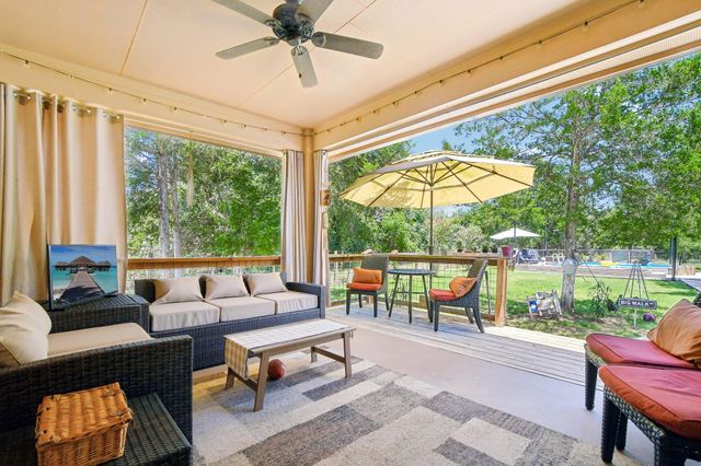 141 Upola CT, Bastrop, TX 78602