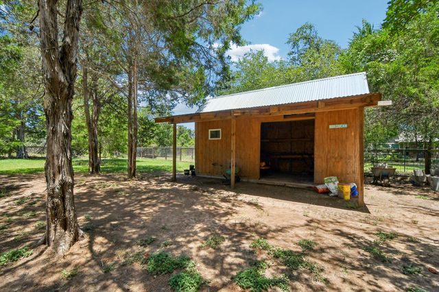 141 Upola CT, Bastrop, TX 78602