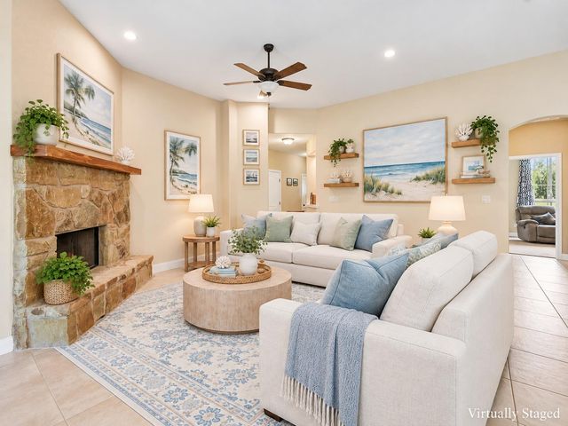 141 Upola CT, Bastrop, TX 78602