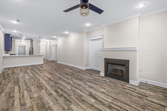 2821 W Persimmon Street, Rogers, AR 72756