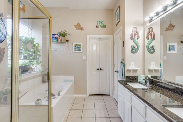 779 Little Ridge Court, Burleson, TX 76028