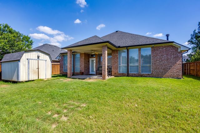 779 Little Ridge Court, Burleson, TX 76028