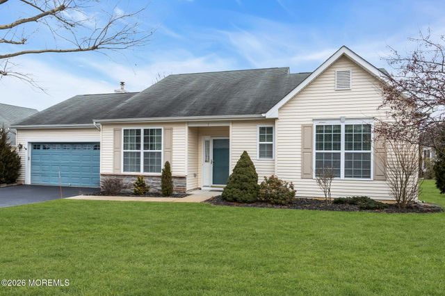 1 Tara Court, Manchester, NJ 08759