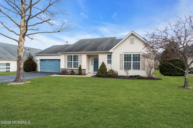 1 Tara Court, Manchester, NJ 08759