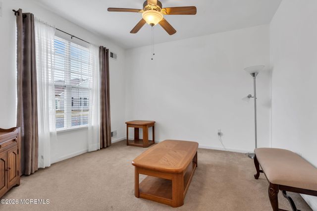 1 Tara Court, Manchester, NJ 08759