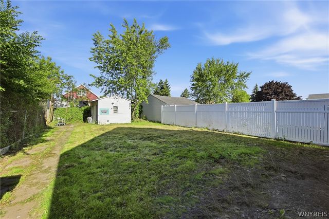 130 Ridge Park Avenue, Cheektowaga, NY 14211