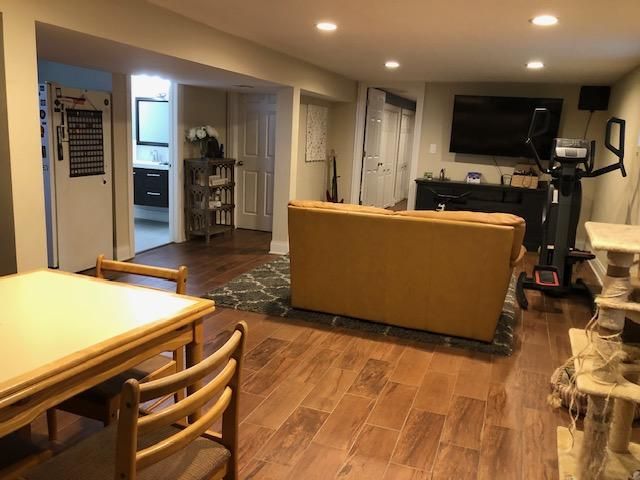 6316 W 64th Street, Chicago, IL 60638