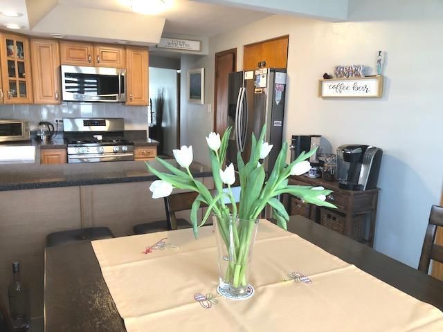 6316 W 64th Street, Chicago, IL 60638