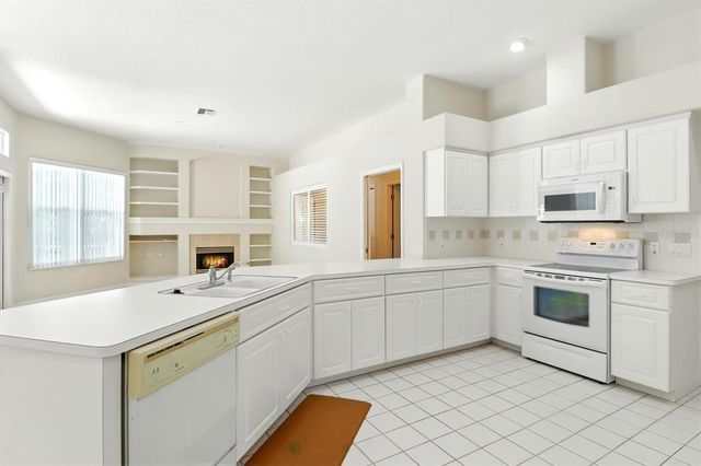 8 SWEETGUM COURT N, Homosassa, FL 34446