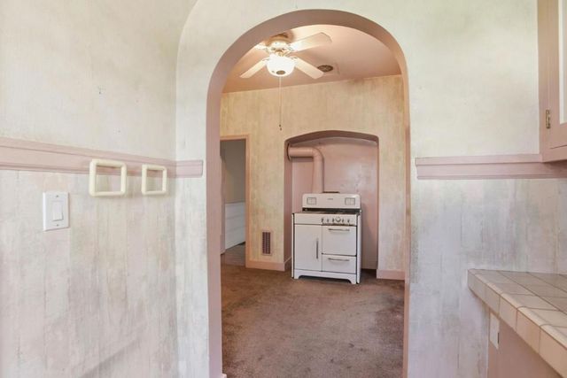 608 Peninsula Avenue, Burlingame, CA 94010