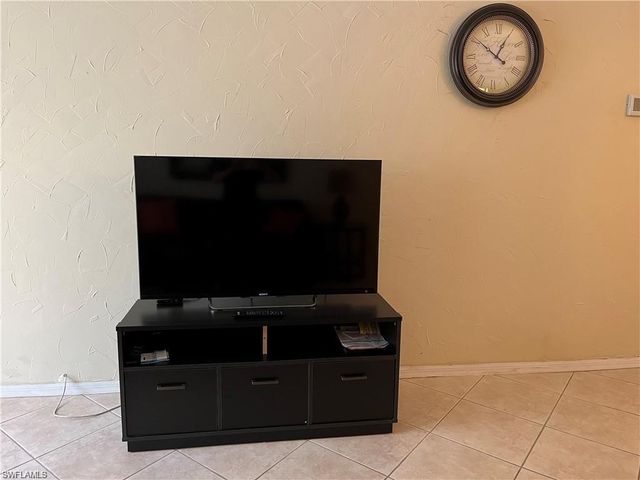 3001 Sandpiper Bay CIR B106, Naples, FL 34112