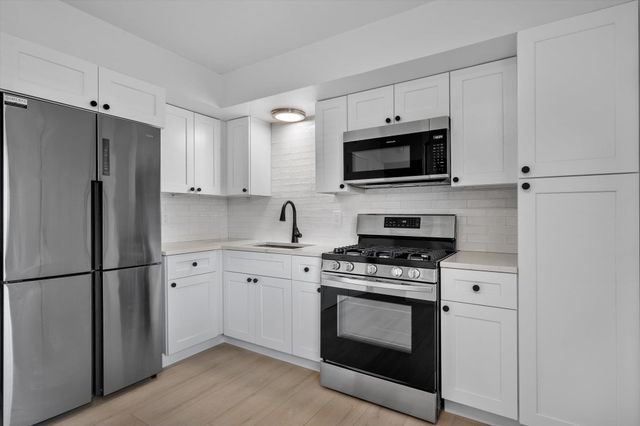 806 E 13th ST 104, Georgetown, TX 78626