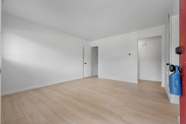 806 E 13th ST 104, Georgetown, TX 78626