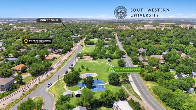 806 E 13th ST 104, Georgetown, TX 78626