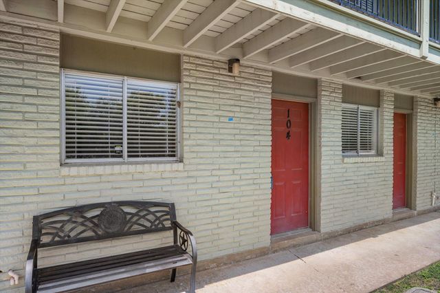 806 E 13th ST 104, Georgetown, TX 78626