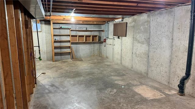 8287 Monrovia Street, Lenexa, KS 66215