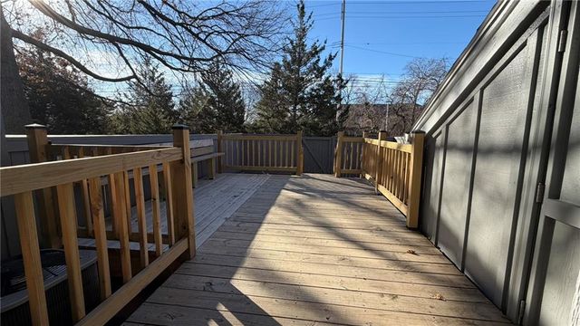 8287 Monrovia Street, Lenexa, KS 66215