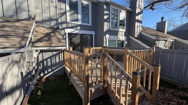 8287 Monrovia Street, Lenexa, KS 66215