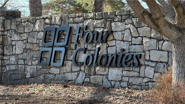 8287 Monrovia Street, Lenexa, KS 66215